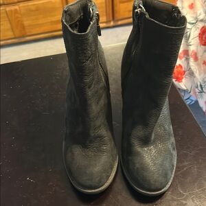 Timberland Black Heeled Boots with Side Zipper